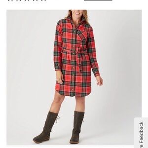 Women's Free Swingin' Flannel Shirtdress. Large